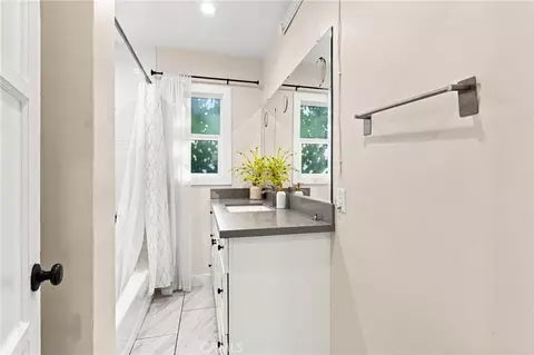 Bath - 5829 E 2nd, Long Beach, CA 90803 photo 1 of 6