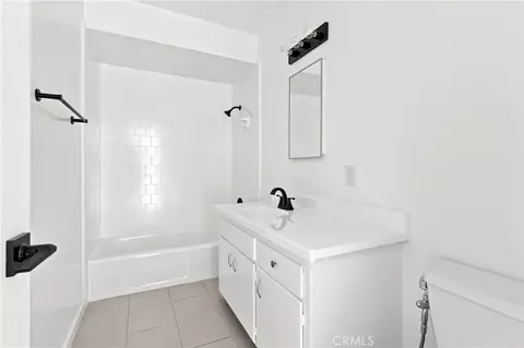 Bath - 5829 E 2nd, Long Beach, CA 90803 photo 5 of 6