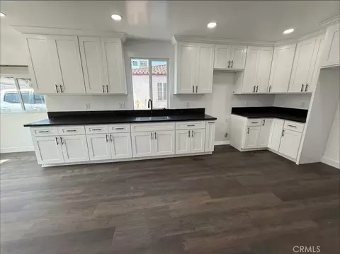 Kitchen - 1161 N La Cadena, Colton, CA 92324 photo 1 of 2