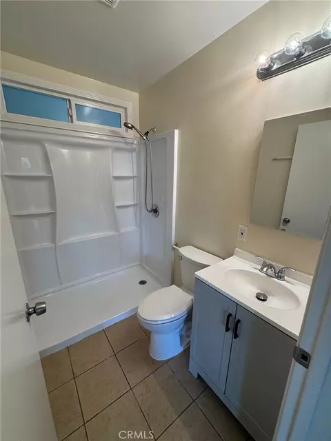 Bath - 14030 Dicky St, Whittier, CA 90605 photo 1 of 2