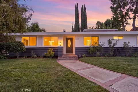 23800 Hatteras St, Woodland Hills, CA 91367