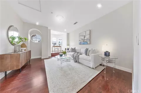 Living - 454 W Duarte #D, Arcadia, CA 91007 photo 2 of 2