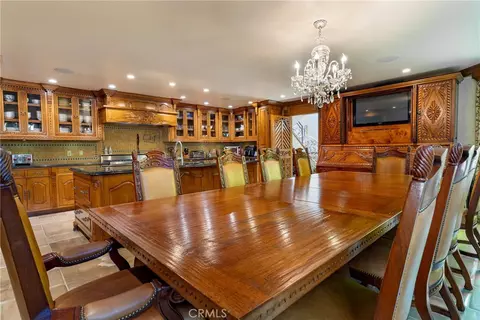 Dining - 1144 Hermes, Encinitas, CA 92024 photo 1 of 5