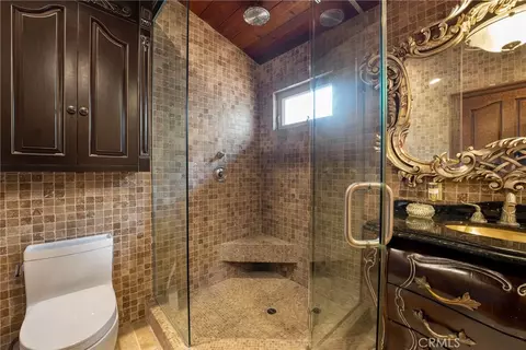 Bath - 1144 Hermes, Encinitas, CA 92024 photo 8 of 16