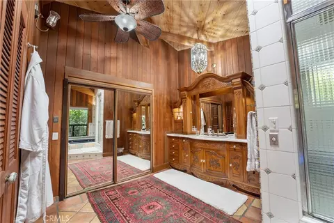 Bath - 1144 Hermes, Encinitas, CA 92024 photo 1 of 16