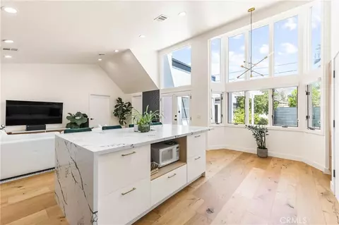 Kitchen - 205 Laurel, Arcadia, CA 91006 photo 4 of 5