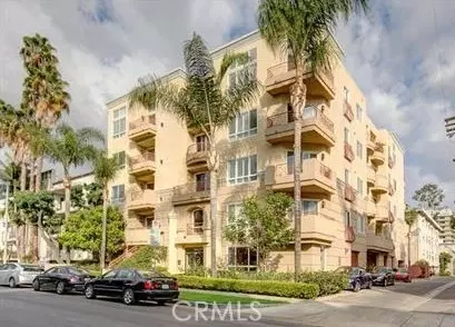 320 S Willaman Dr #302, Los Angeles, CA 90048