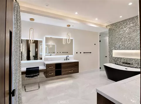 Bath - 1104 Rancho Rd, Arcadia, CA 91006 photo 2 of 8