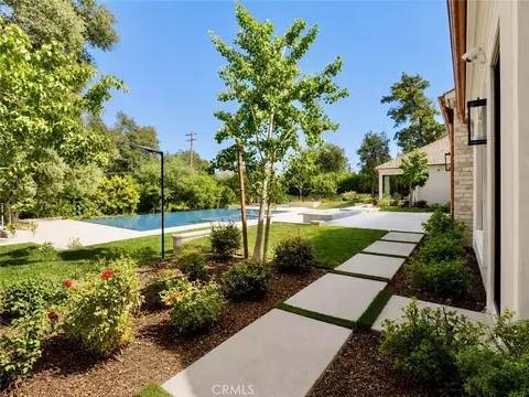 Exterior - 1104 Rancho Rd, Arcadia, CA 91006 photo 6 of 15