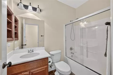 Bath - 33320 Rhine, Temecula, CA 92592 photo 1 of 7