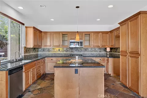 Kitchen - 33320 Rhine, Temecula, CA 92592 photo 2 of 8