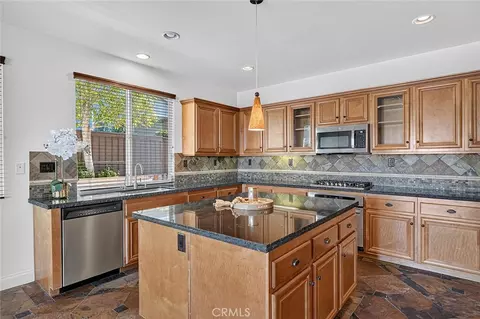 Kitchen - 33320 Rhine, Temecula, CA 92592 photo 3 of 8