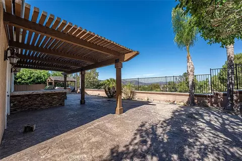 Exterior - 33320 Rhine, Temecula, CA 92592 photo 3 of 9