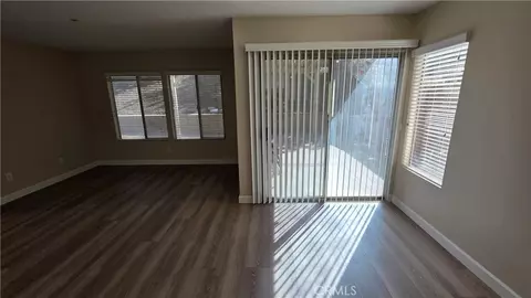 Living - 15577 Castellion, Fontana, CA 92337 photo 3 of 4