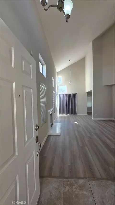 Entry Way - 15577 Castellion, Fontana, CA 92337 photo 1 of 9
