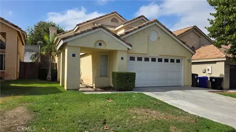 15577 Castellion, Fontana, CA 92337
