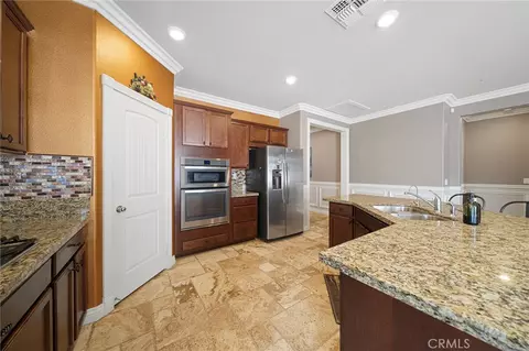 Kitchen - 1070 Viscano Ct, Perris, CA 92571 photo 1 of 2