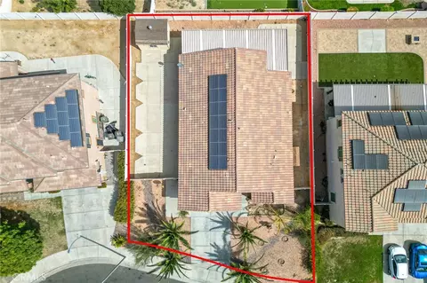 View/Area - 1070 Viscano Ct, Perris, CA 92571 photo 4 of 5