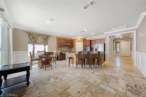 Entry Way - 1070 Viscano Ct, Perris, CA 92571 photo 2 of 3