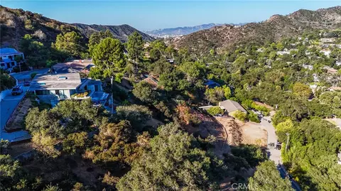 3038 Cornwall Dr, Glendale, CA 91206 photo 13