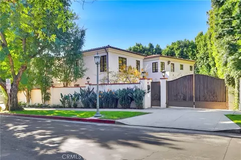 1805 Outpost Dr, Los Angeles, CA 90068