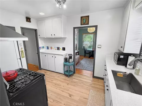 Kitchen - 3618 E Del Mar Blvd, Pasadena, CA 91107 photo 1 of 3