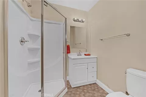 Bath - 434 E Carroll, Glendora, CA 91741 photo 3 of 3