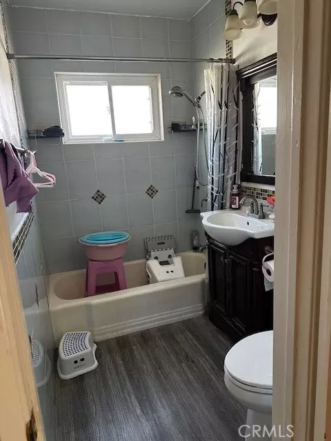 Bath - 9832 E Lemon, Arcadia, CA 91007 photo 1 of 2