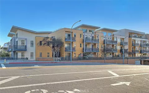 Exterior - 217 S Marengo, Pasadena, CA 91101 photo 7 of 7