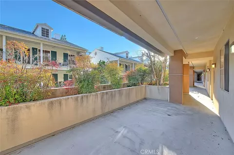 Exterior - 217 S Marengo, Pasadena, CA 91101 photo 4 of 7