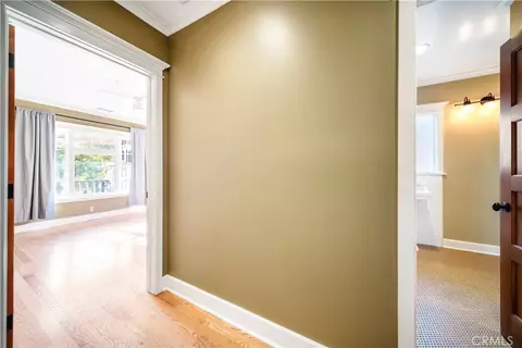 Entry Way - 132 N Sunset, Monrovia, CA 91016 photo 5 of 7