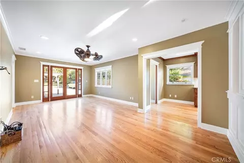 Living - 132 N Sunset, Monrovia, CA 91016 photo 4 of 6