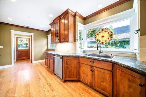 Kitchen - 132 N Sunset, Monrovia, CA 91016 photo 4 of 7