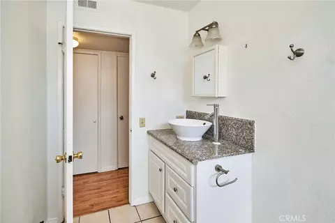 Bath - 11829 Ferris #C, El Monte, CA 91732 photo 1 of 6