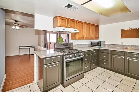 Kitchen - 11829 Ferris #C, El Monte, CA 91732 photo 2 of 3