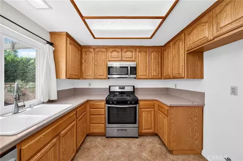 Kitchen - 7045 Chicago Ct, Rancho Cucamonga, CA 91701 photo 1 of 1