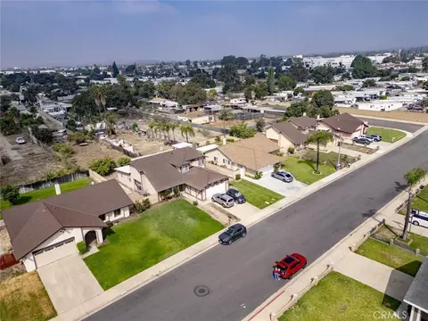 View/Area - 11054 Wesley Ave, Montclair, CA 91763 photo 5 of 6