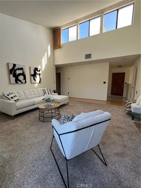 Living - 484 S Euclid, Pasadena, CA 91101 photo 2 of 2
