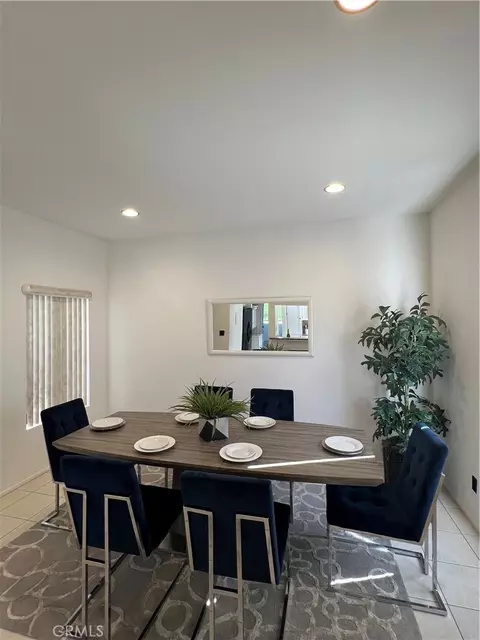 Dining - 484 S Euclid, Pasadena, CA 91101 photo 2 of 2