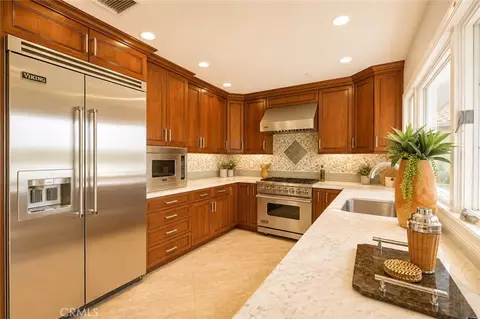 Kitchen - 11031 Meads, Orange, CA 92869 photo 5 of 7
