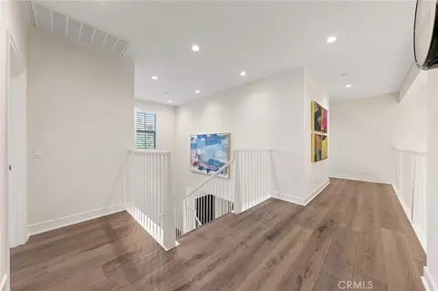 Entry Way - 117 Petunia, Irvine, CA 92618 photo 6 of 8