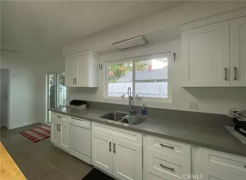 Kitchen - 18724 Chase, Northridge, CA 91324 photo 4 of 6