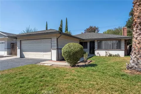 10517 Lynrose St, Temple City, CA 91780