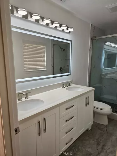 Bath - 7786 Bangor Ave, Hesperia, CA 92345 photo 1 of 4