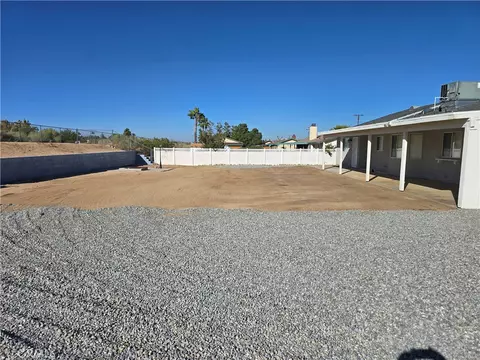 Exterior - 7786 Bangor Ave, Hesperia, CA 92345 photo 13 of 13