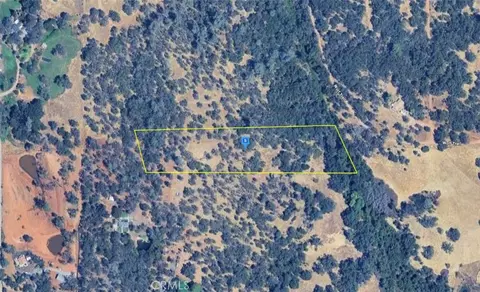 5080 Wolf Trl, Marysville, CA 95901