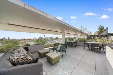 Other - 709 E Walnut St #215, Pasadena, CA 91101 photo 17 of 19