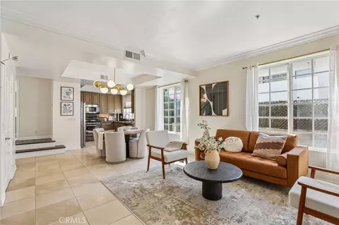 3119 S Durango, Los Angeles, CA 90034