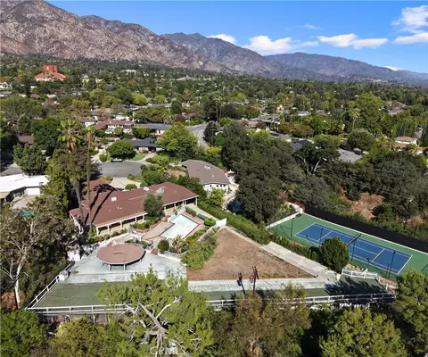 View/Area - 595 Rim Rd, Pasadena, CA 91107 photo 4 of 7