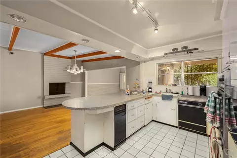 Kitchen - 595 Rim Rd, Pasadena, CA 91107 photo 4 of 4